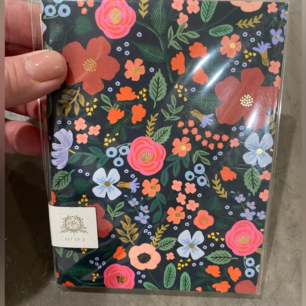 RIFLE PAPER CO. 3 piece set-52 tear off sheet weekly planner &2 pocket notebooks
